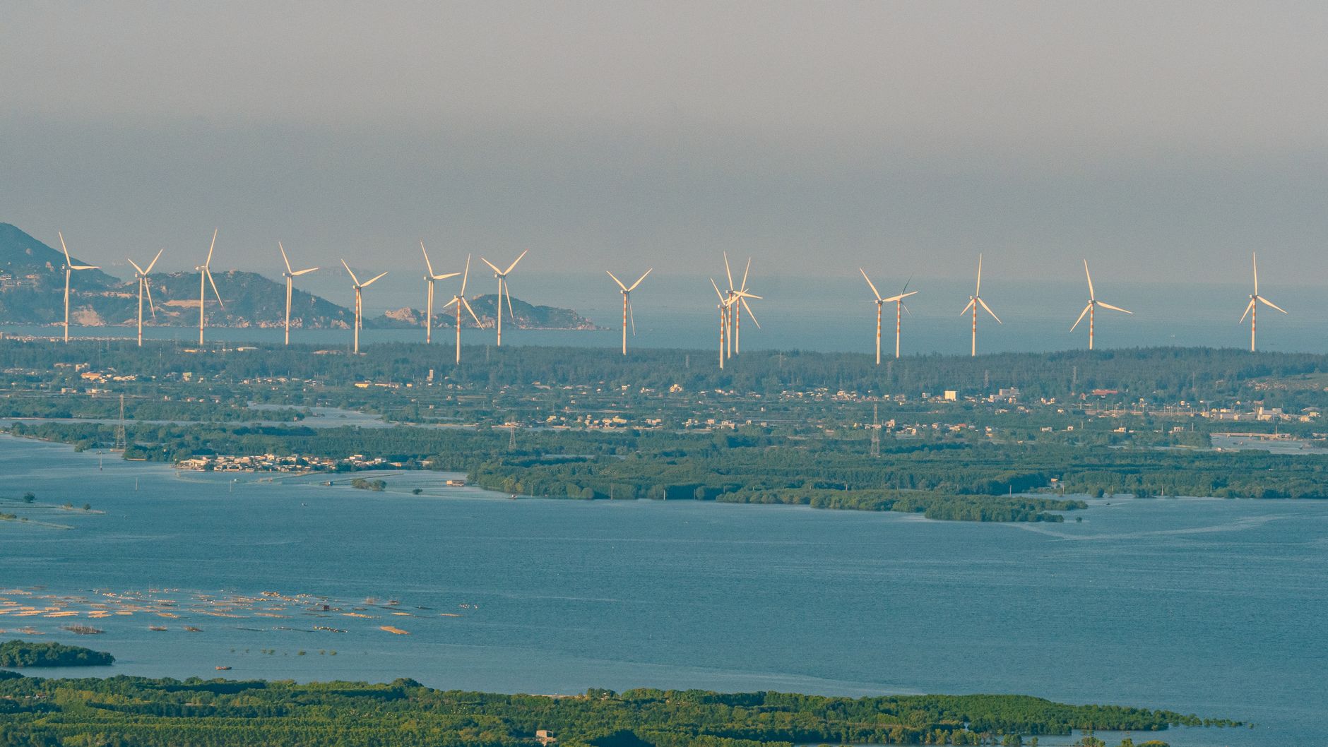 Impact des travaux du bypass de Flic-en-Flac sur l'accès et la valeur des propriétés